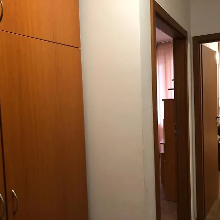 Апартамент King Kong Moni Несебър